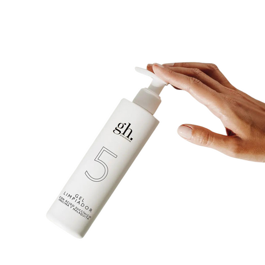 Gema Herrerías 5 Gel Limpiador